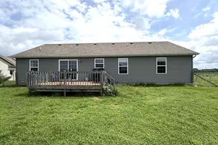 264 S Meadow Ln, Wheatfield, IN 46392 - Photo 3