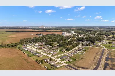 264 S Meadow Lane, Wheatfield, IN 46392 - Photo 13