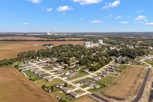 264 S Meadow Ln, Wheatfield, IN 46392 - Photo 13