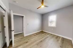 1333 W 21st Ave, Gary, IN 46407 - Photo 15