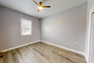 1333 W 21st Ave, Gary, IN 46407 - Photo 9