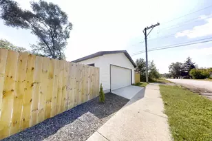 1333 W 21st Ave, Gary, IN 46407 - Photo 27
