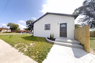 1333 W 21st Ave, Gary, IN 46407 - Photo 3