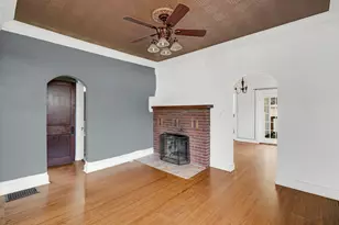 709 E Clark St, Crown Point, IN 46307 - Photo 3