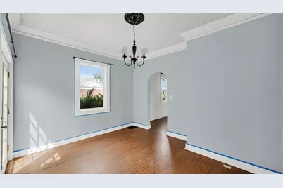 709 E Clark Street, Crown Point, IN 46307 - Photo 5