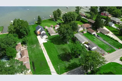 6877 S State Road 10, Knox, IN 46534 - Photo 7