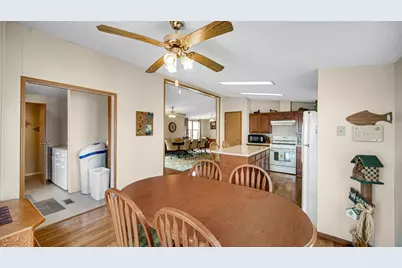 6877 S State Road 10, Knox, IN 46534 - Photo 19