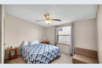 6877 S State Road 10, Knox, IN 46534 - Photo 29