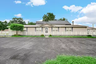 6877 S State Rd 10, Knox, IN 46534 - Photo 13