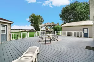 6877 S State Rd 10, Knox, IN 46534 - Photo 11