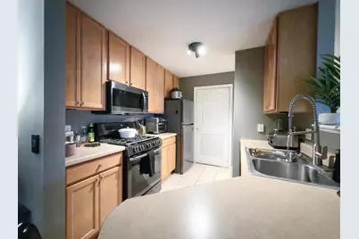 9835 Wildwood Circle #2c, Munster, IN 46321 - Photo 5