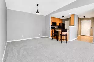 9835 Wildwood Cir, Munster, IN 46321 - Photo 5