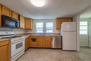124 S Jackson Blvd, Chesterton, IN 46304 - Photo 9