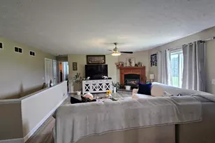 6712 E 100 S, Mill Creek, IN 46365 - Photo 7