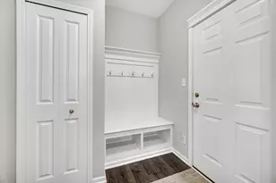 11103 Isles Ave, Dyer, IN 46311 - Photo 23
