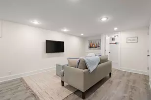 1602 Oaks Ct, Long Beach, IN 46360 - Photo 23