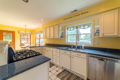 676 E Oak Hill, Chesterton, IN 46304 - Photo 13