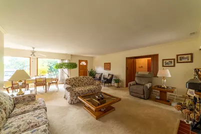 676 E Oak Hill, Chesterton, IN 46304 - Photo 11