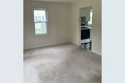 3600 Saint Joseph Place, Hobart, IN 46342 - Photo 5