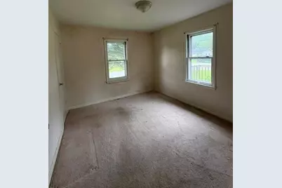 3600 Saint Joseph Place, Hobart, IN 46342 - Photo 9