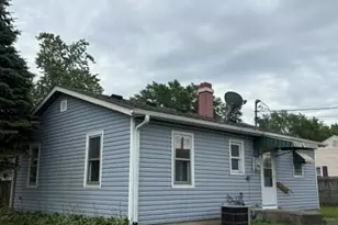 3600 St Joseph Pl, Hobart, IN 46342 - Photo 3