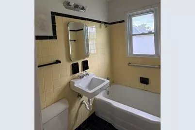 3600 Saint Joseph Place, Hobart, IN 46342 - Photo 7