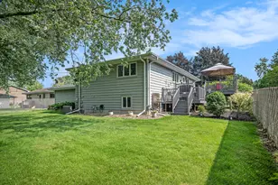 7650 W 84th Pl, Crown Point, IN 46307 - Photo 15
