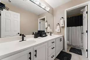 516 Seminary Dr, Dyer, IN 46311 - Photo 27