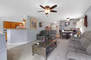 810 Pheasant Dr, Crown Point, IN 46307 - Photo 7