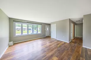 703 Dearborn Rd, Valparaiso, IN 46385 - Photo 29