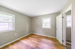 703 Dearborn Rd, Valparaiso, IN 46385 - Photo 21