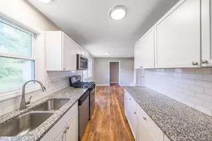 703 Dearborn Rd, Valparaiso, IN 46385 - Photo 15