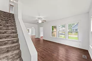 329 Hobart St, Michigan City, IN 46360 - Photo 15