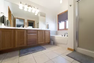 803 Olde Towne Square, Chesterton, IN 46304 - Photo 9