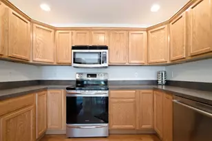 803 Olde Towne Square, Chesterton, IN 46304 - Photo 7