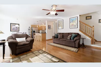 803 Olde Towne Square, Chesterton, IN 46304 - Photo 5
