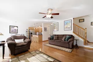 803 Olde Towne Square, Chesterton, IN 46304 - Photo 5