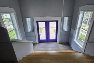 313 G St, La Porte, IN 46350 - Photo 5