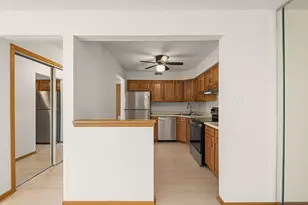 245 W Joliet St, Schererville, IN 46375 - Photo 7