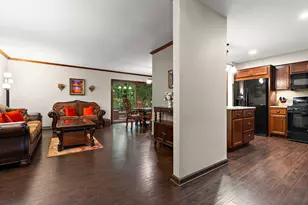 4834 W 84th Ct, Crown Point, IN 46307 - Photo 5