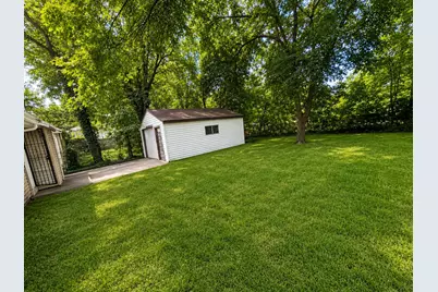 4381 Richard Gordon Hatcher Boulevard, Gary, IN 46408 - Photo 11
