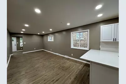 1724 Lake Avenue, Whiting, IN 46394 - Photo 5