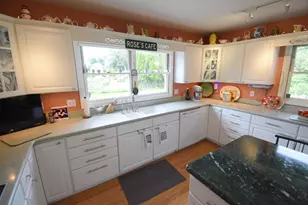 413 N Weston St, Rensselaer, IN 47978 - Photo 9