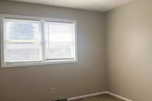 611 Pierce Ave, Dyer, IN 46311 - Photo 13