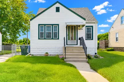 7424 S McCook Avenue, Hammond, IN 46323 - Photo 1