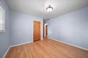 3605 Sunset Dr, Valparaiso, IN 46383 - Photo 17