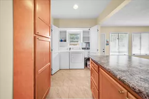 3605 Sunset Dr, Valparaiso, IN 46383 - Photo 11