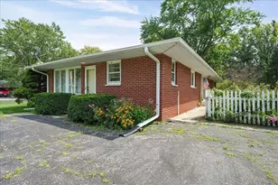 3605 Sunset Dr, Valparaiso, IN 46383 - Photo 23