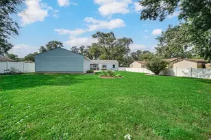 2919 Drexel Dr, Hobart, IN 46342 - Photo 15