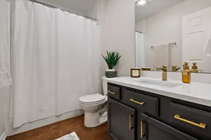 1820 Finney Drive, Valparaiso, IN 46383 - Photo 13